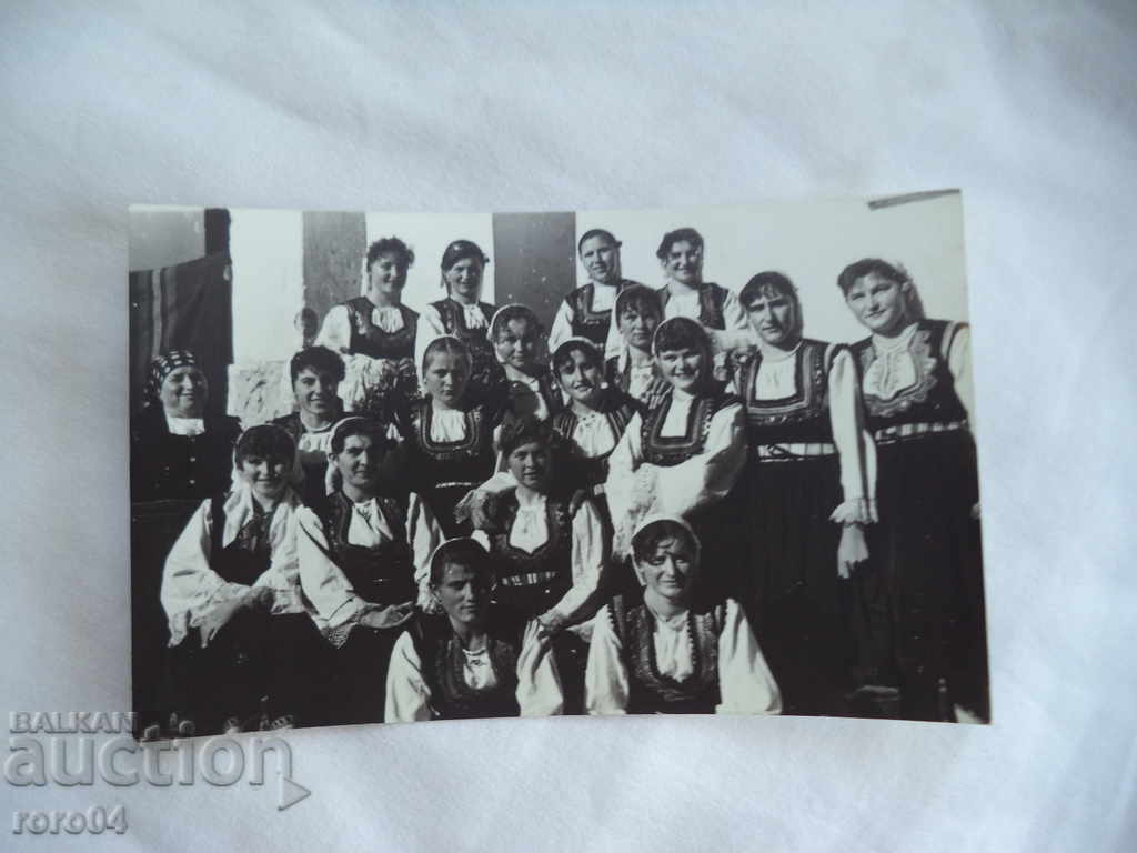 SAMOKOVSKI MOMI IN NOSIA - LITACI