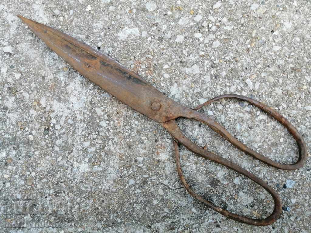 Auction  Forged scissors old scissors