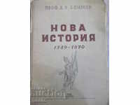 Το βιβλίο "Νέα Ιστορία - 1789-1870 - Καθηγητής AV Efimov" - 274 σελίδες.