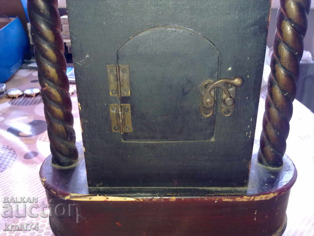 Auction Part of a fireplace clock Auction Part of a fireplace clock