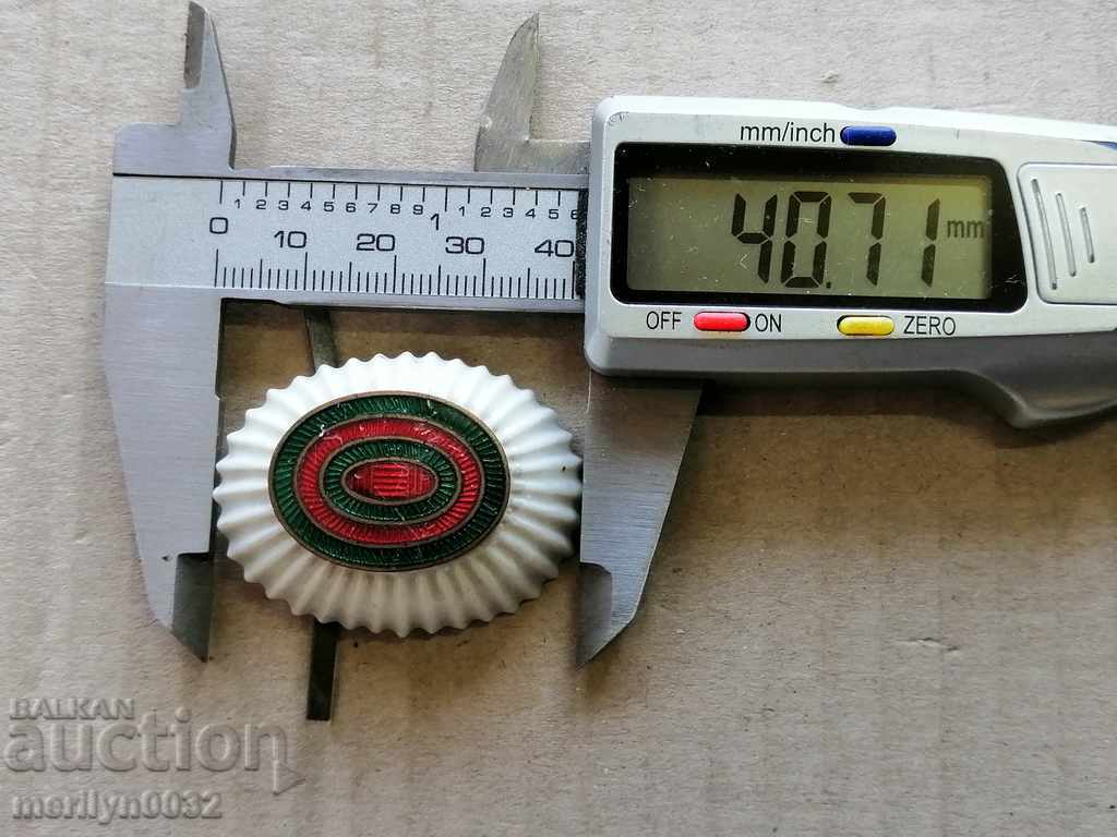 Auction Cockroach from the officer's uniform uniform Kingdom Kingdom Auction Cockroach from the officer's uniform uniform Kingdom Kingdom