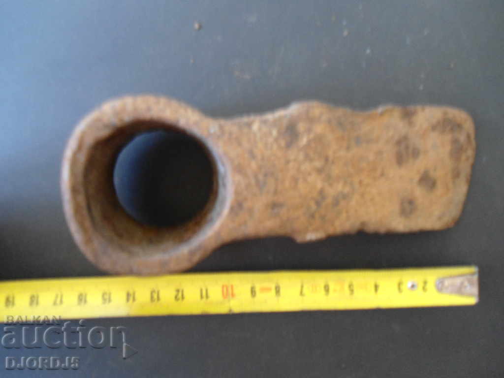 Auction Old tool Auction Old tool