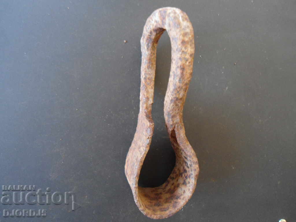Old wrought iron with price 2.00 BGN | € 1.02 Old wrought iron with price 2.00 BGN | € 1.02