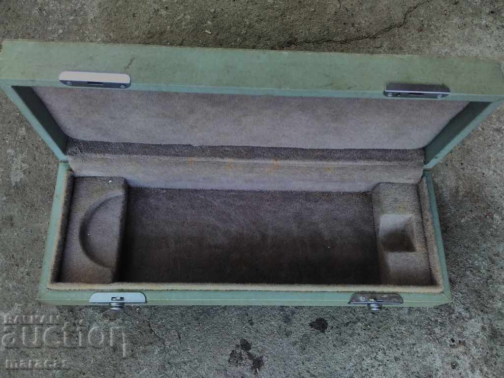 Box with locking mechanism with price 15.00 BGN | € 7.67