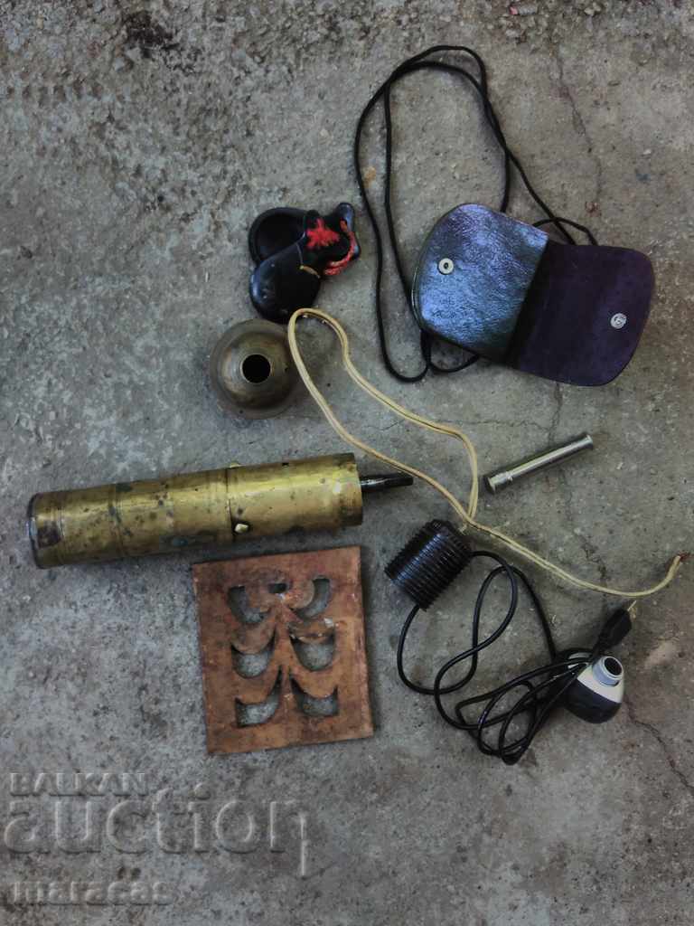 Lots of items Lots of items