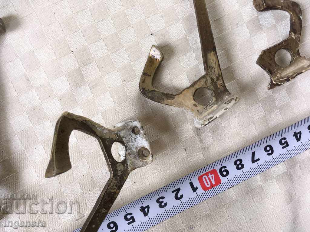 HANGER HANGER BRASS ANTIQUE with price 21.00 BGN | € 10.74