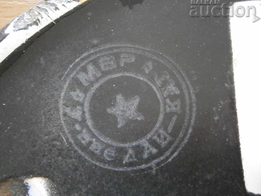 Delivery of Old enameled number plate for retro motorcycle motorcycle Delivery of Old enameled number plate for retro motorcycle motorcycle