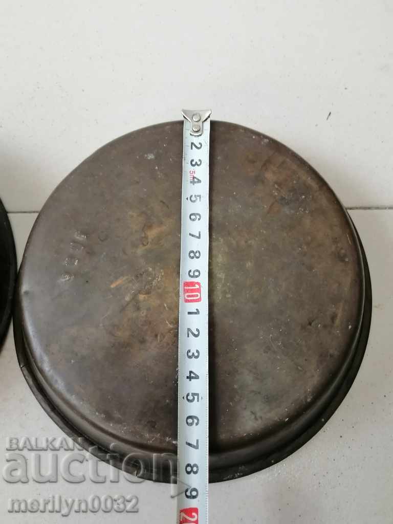 Brass weights for old scale, a pair, scale weight, balance with price 68.00 BGN | € 34.77 Brass weights for old scale, a pair, scale weight, balance with price 68.00 BGN | € 34.77