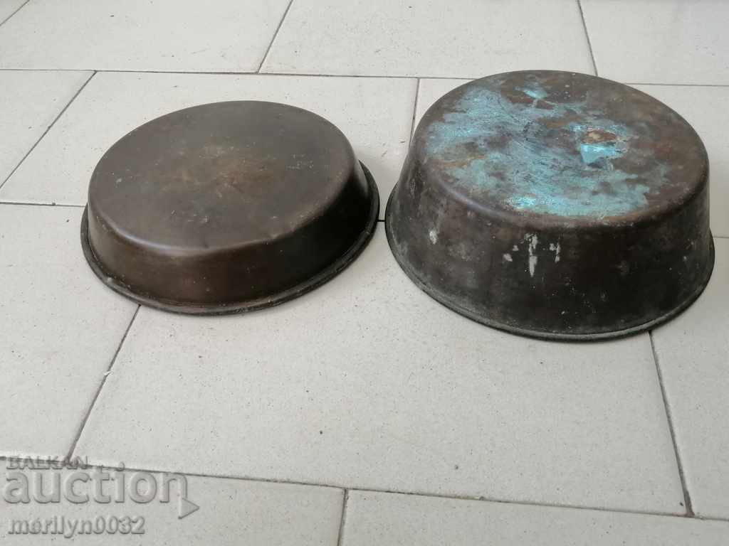 Auction Brass weights for old scale, a pair, scale weight, balance Auction Brass weights for old scale, a pair, scale weight, balance