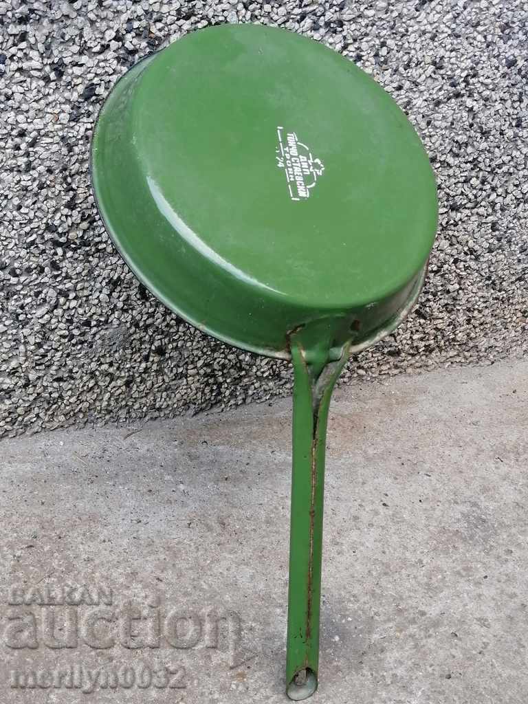 Enameled pan, pan LGB early social with price 39.00 BGN | € 19.94 Enameled pan, pan LGB early social with price 39.00 BGN | € 19.94