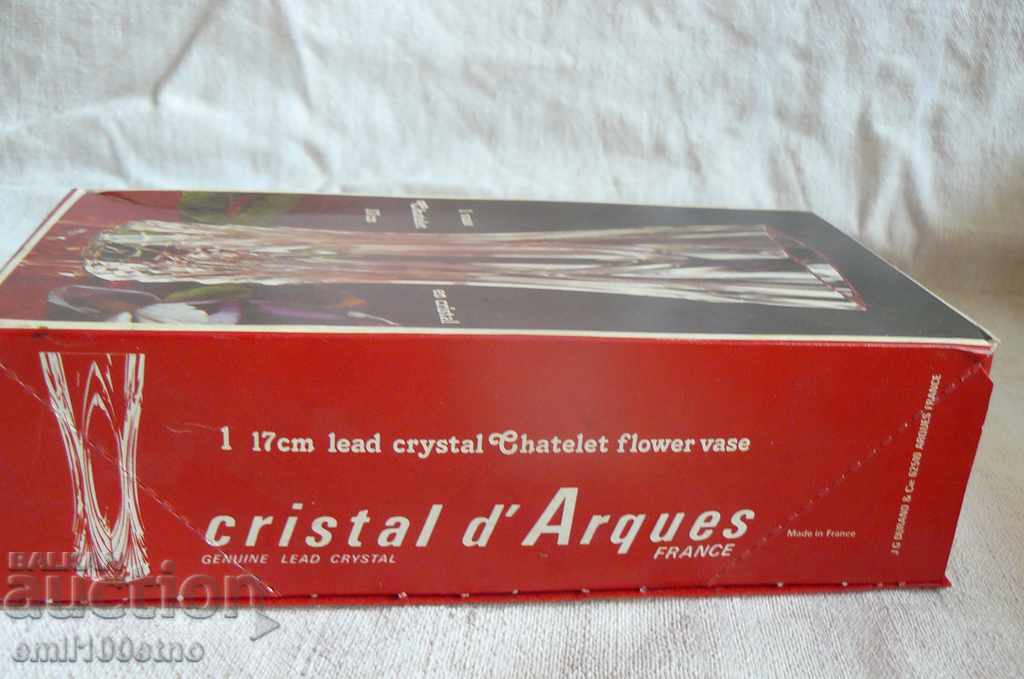 Auction Small crystal vase France Auction Small crystal vase France