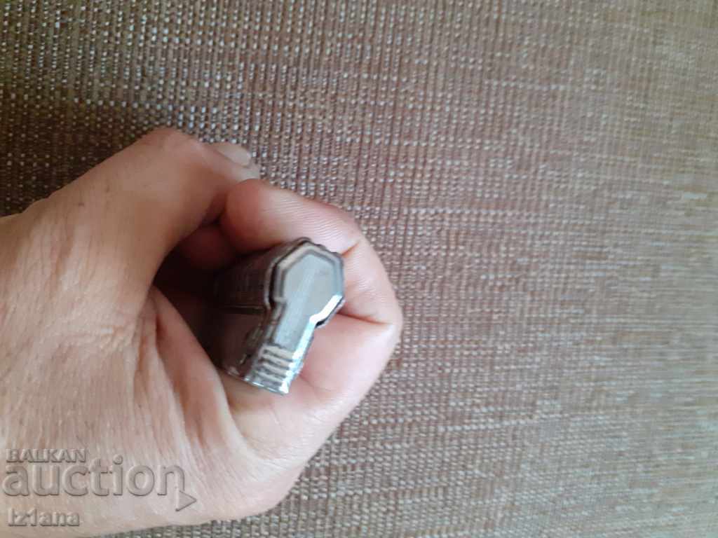 An old IMCO lighter with price 20.00 BGN | € 10.23