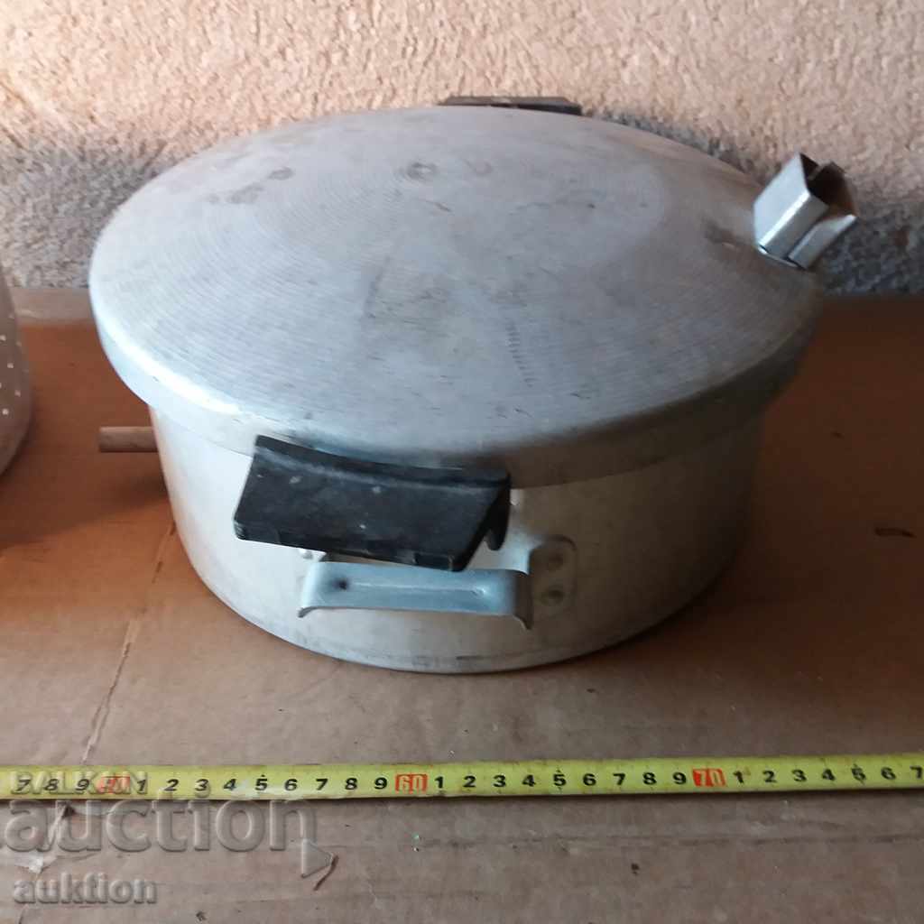 Auction OLD RUSSIAN JUICER Auction OLD RUSSIAN JUICER