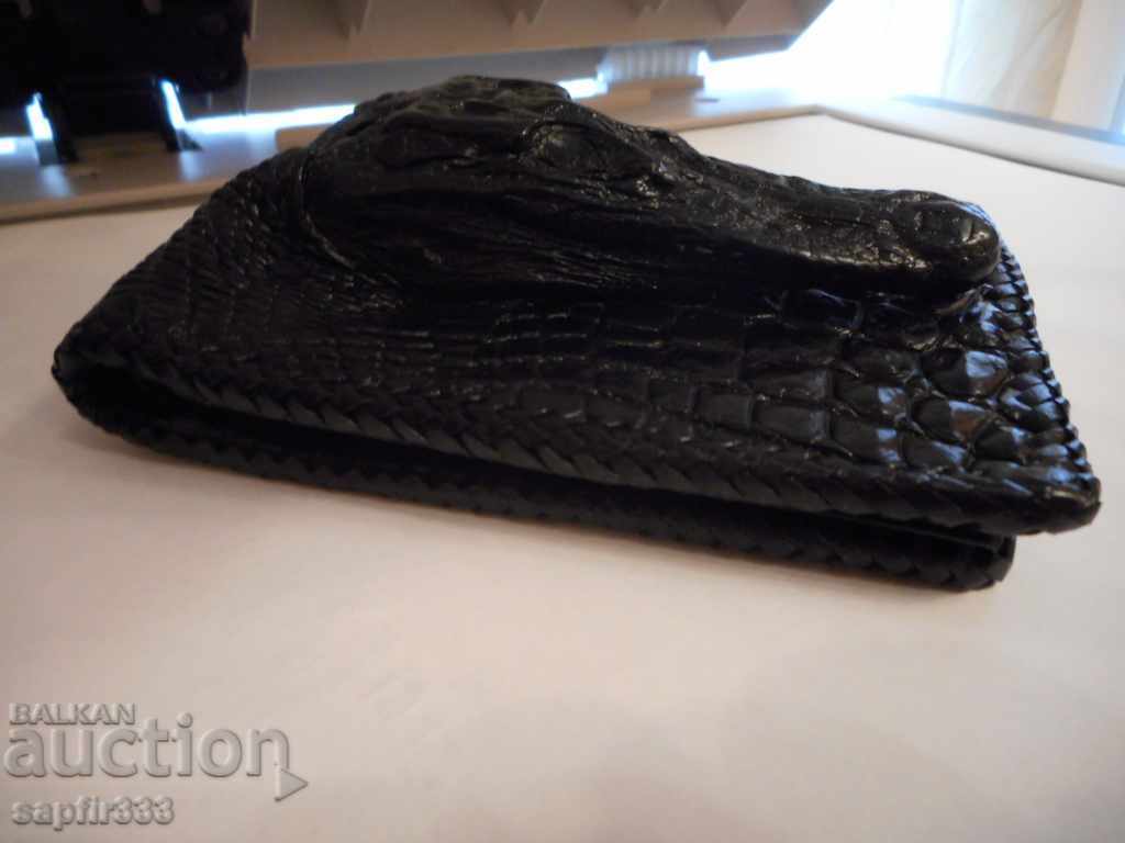 UNIQUE LUXURY CROCODILE LEATHER PORTFOLIO - HEAD with price 1080.00 BGN | € 552.20 UNIQUE LUXURY CROCODILE LEATHER PORTFOLIO - HEAD with price 1080.00 BGN | € 552.20