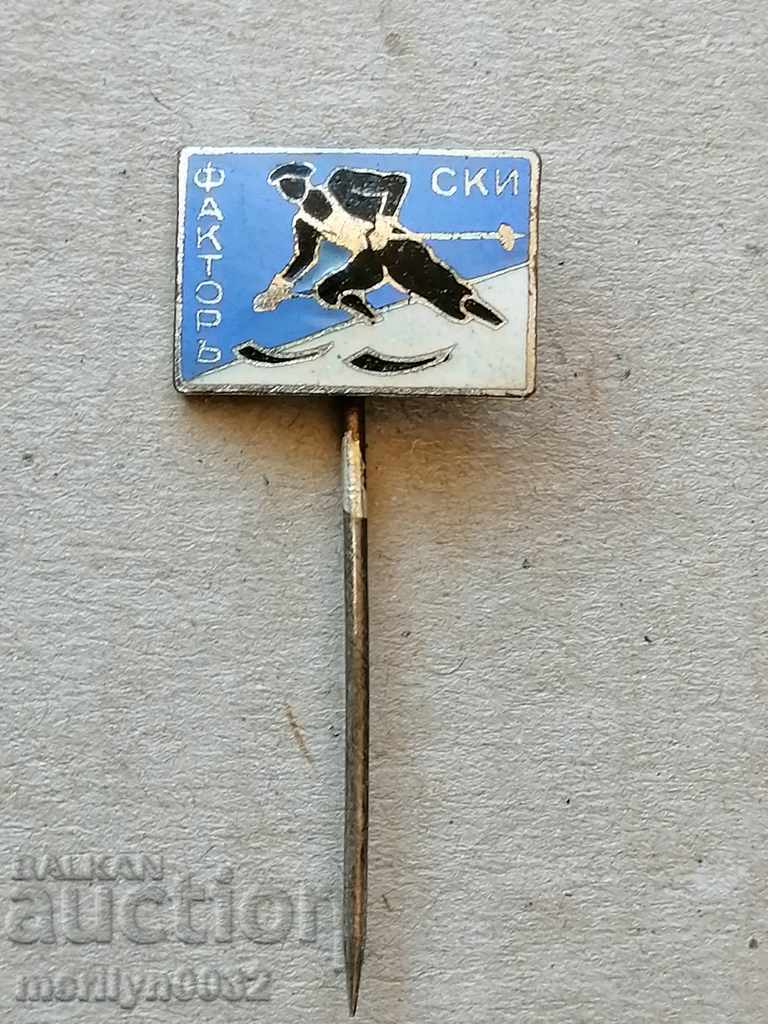 Royal Sign Ski Factor Badge Medal Order with price 569.00 BGN | € 290.93 Royal Sign Ski Factor Badge Medal Order with price 569.00 BGN | € 290.93