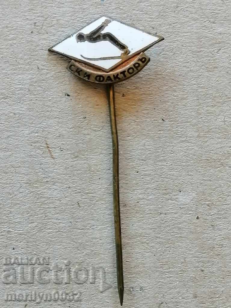 Βασιλικό σήμα Ski Factor κονκάρδα μετάλλιο παράσημο με τιμή 59.00 BGN | € 30.17 Βασιλικό σήμα Ski Factor κονκάρδα μετάλλιο παράσημο με τιμή 59.00 BGN | € 30.17