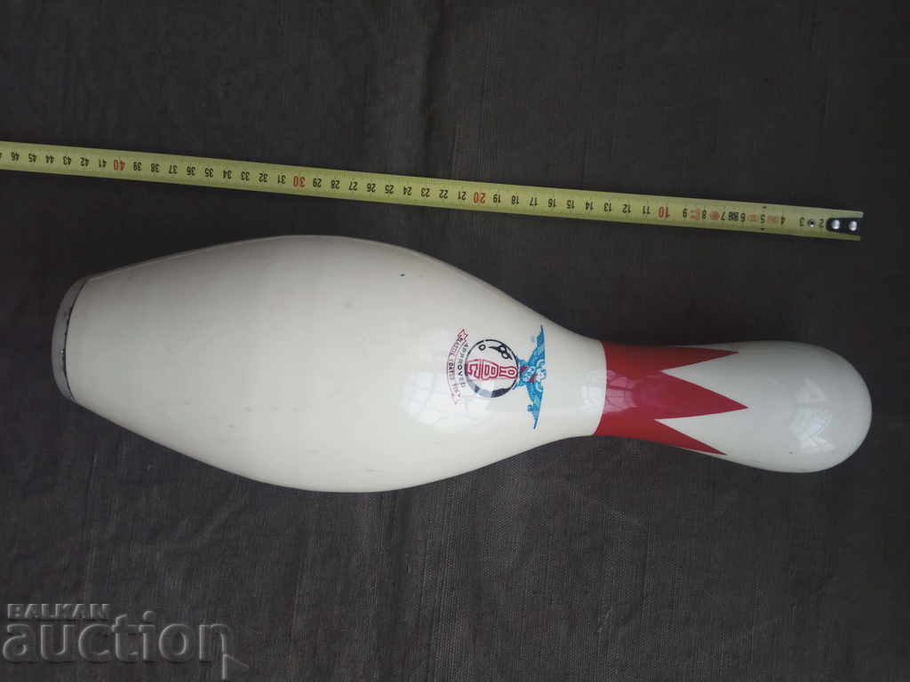 skittles Red Crown Bowling - 7 skittles Red Crown Bowling - 7