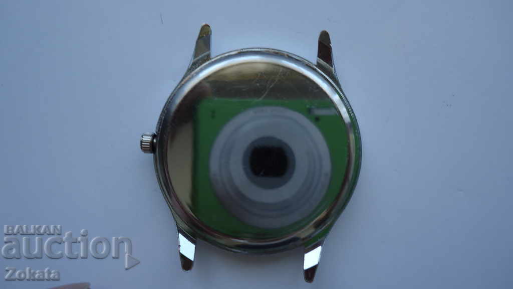 Quartz watch. It works. with price 4.99 BGN | € 2.55 Quartz watch. It works. with price 4.99 BGN | € 2.55