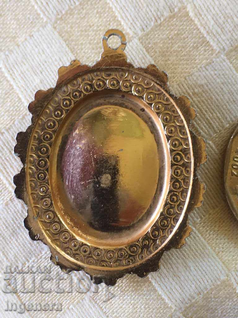 Delivery of PENDANT JEWELRY