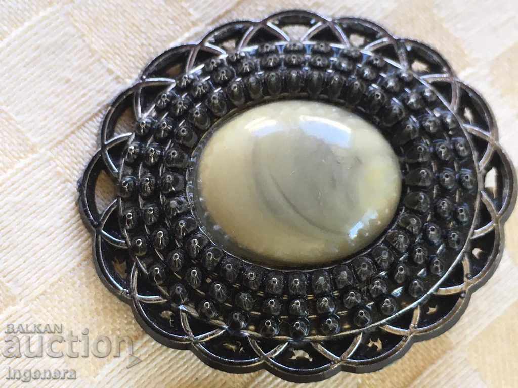 BROOCH JEWELERY with price 2.00 BGN | € 1.02