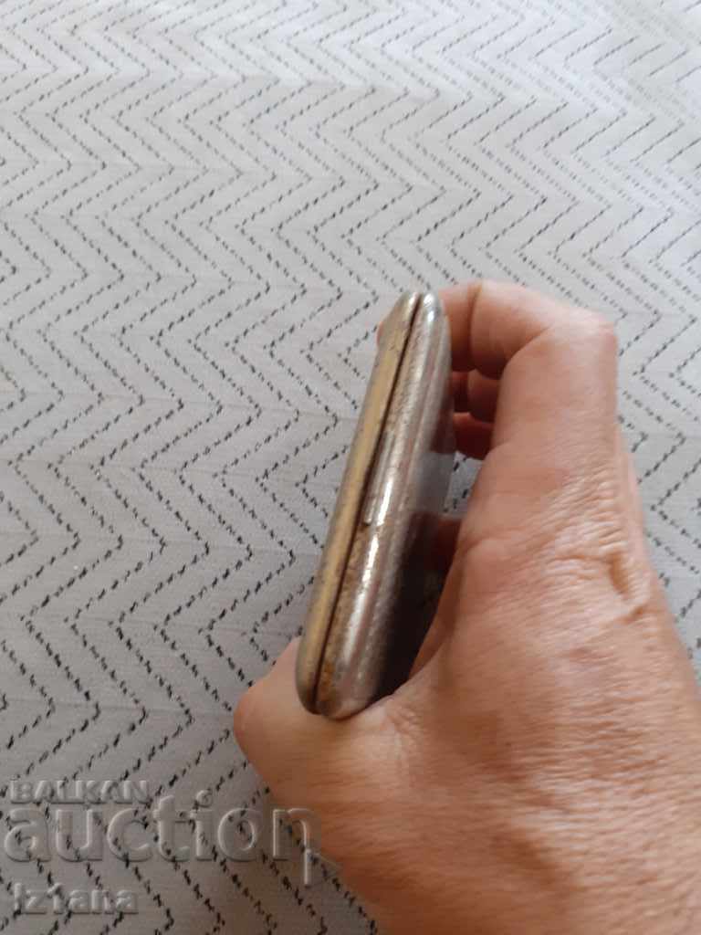 Delivery of Old Czechoslovak snuffbox Delivery of Old Czechoslovak snuffbox