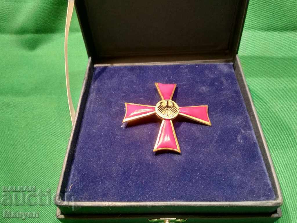 Federal Order of Merit for sale. RRRRRRR