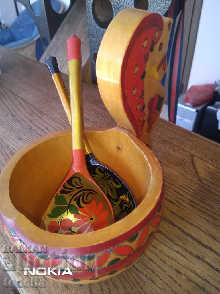 Delivery of RUSSIAN WOODEN SET - EXCELLENT Delivery of RUSSIAN WOODEN SET - EXCELLENT