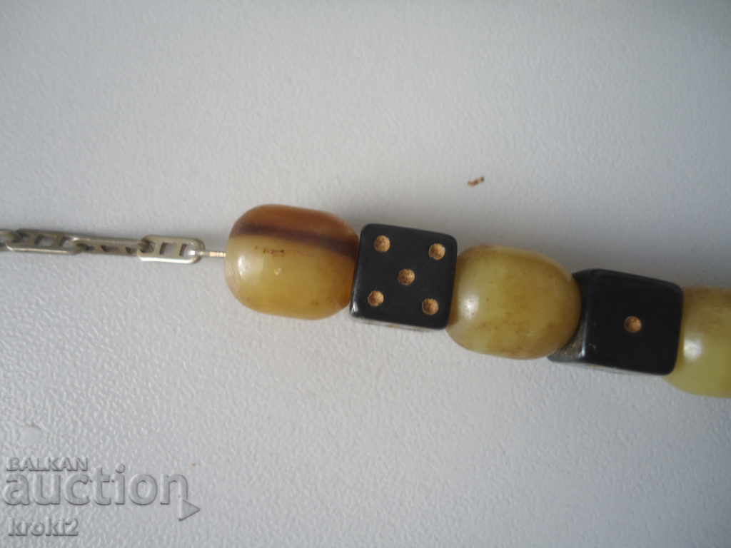 Delivery of An old gambler's rosary