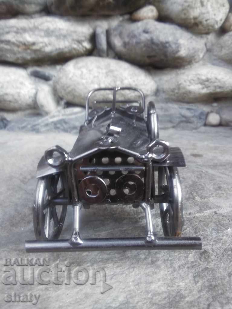 Large metal retro car. - 6