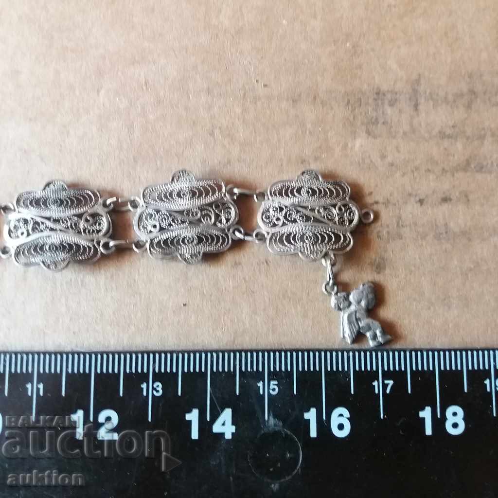 Δημοπρασία ΑΝΑΓΕΝΝΗΣΙΑΚΟ ΦΙΛΙΓΚΡΙ ΒΡΑΧΙΟΛΙ - ΑΣΗΜΙ 9,35 γρ Δημοπρασία ΑΝΑΓΕΝΝΗΣΙΑΚΟ ΦΙΛΙΓΚΡΙ ΒΡΑΧΙΟΛΙ - ΑΣΗΜΙ 9,35 γρ