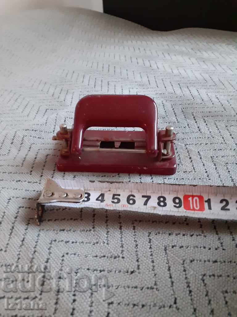 Auction An old perforator Auction An old perforator