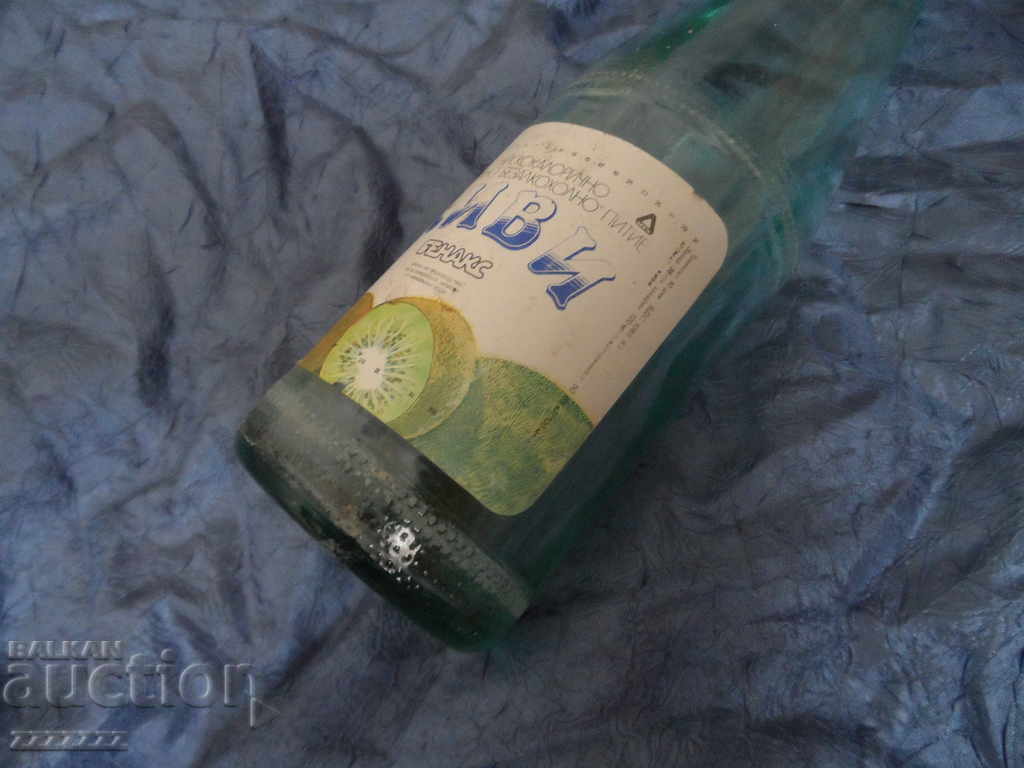 bottle of Kiwi Benax - 5 bottle of Kiwi Benax - 5