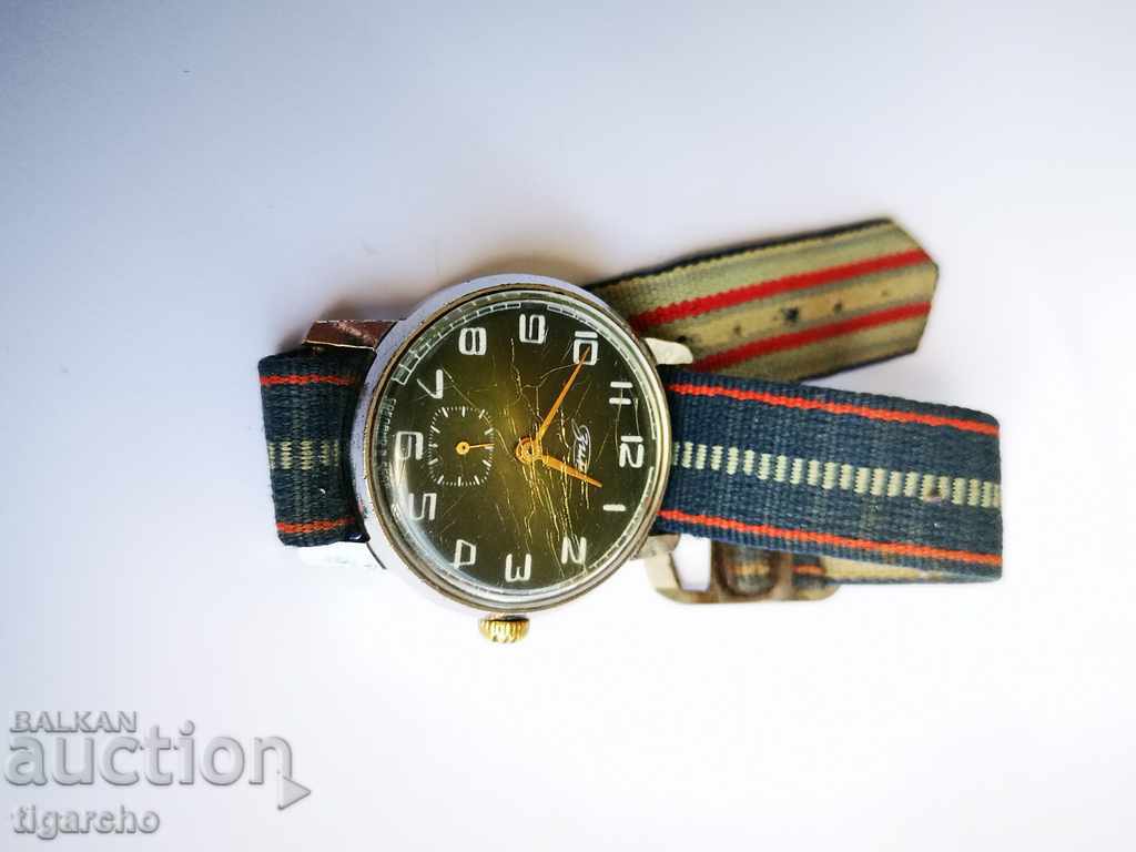 Delivery of Clock Zim Delivery of Clock Zim