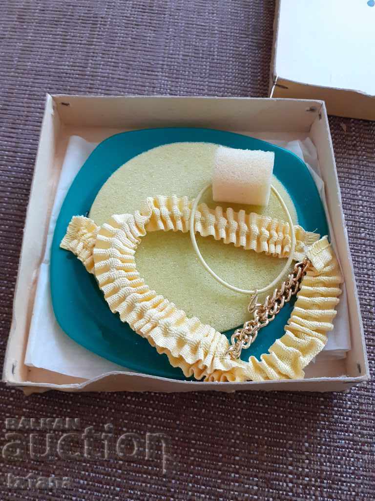 Δημοπρασία Παλιά διακόσμηση κανάτας Δημοπρασία Παλιά διακόσμηση κανάτας