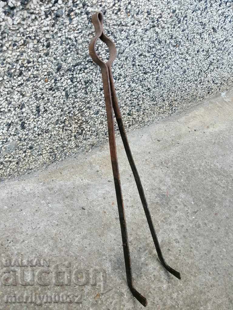 Old dilaf, mash, wrought iron for a furnace with price 29.00 BGN | € 14.83 Old dilaf, mash, wrought iron for a furnace with price 29.00 BGN | € 14.83