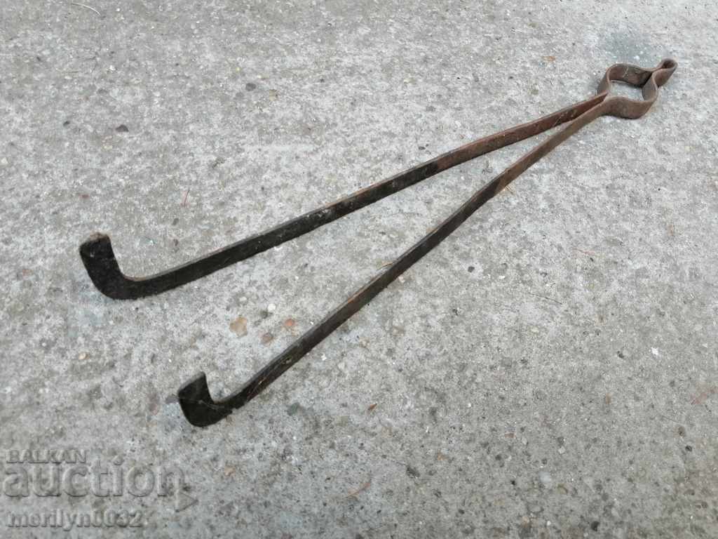 Delivery of Old dilaf, mash, wrought iron for a furnace Delivery of Old dilaf, mash, wrought iron for a furnace