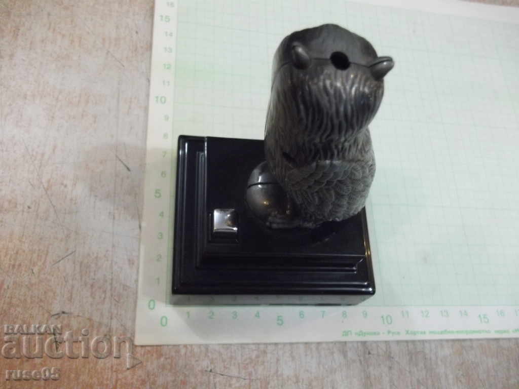 Delivery of Lighter "Owl" gas piezoelectric with soft flame working Delivery of Lighter "Owl" gas piezoelectric with soft flame working