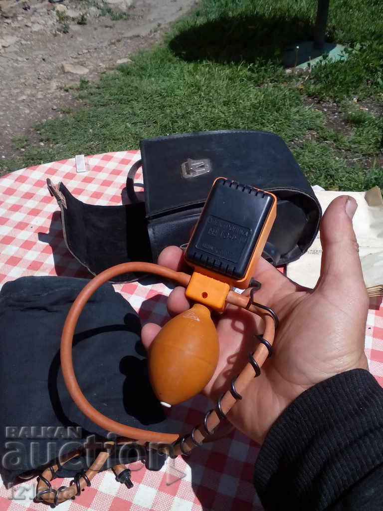 Old blood pressure monitor Electronics TEF-1 - 5 Old blood pressure monitor Electronics TEF-1 - 5