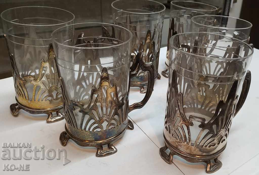 Аукцион Чаши за чай Аукцион Чаши за чай