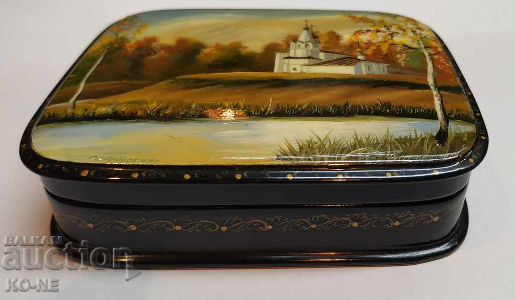 Delivery of Jewelry Box