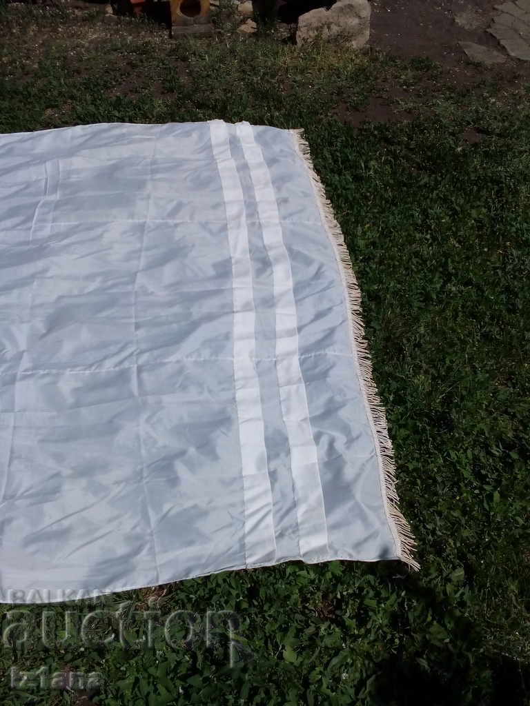 Delivery of Old household curtains Delivery of Old household curtains