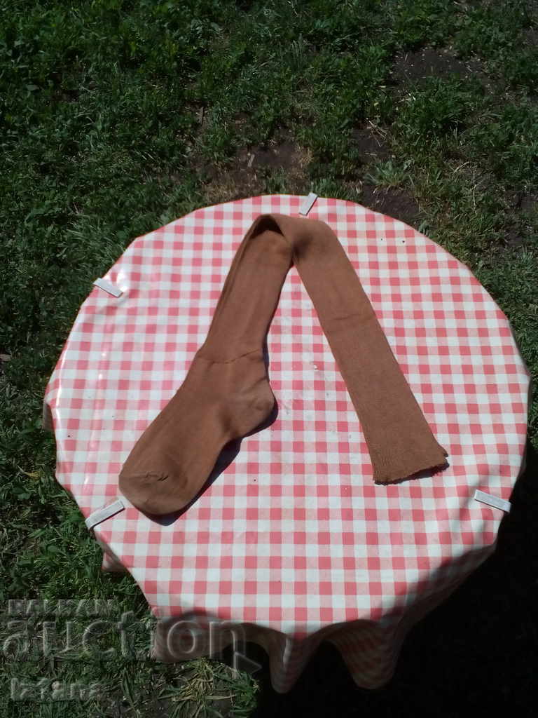 Old ladies' socks with price 10.00 BGN | € 5.11 Old ladies' socks with price 10.00 BGN | € 5.11