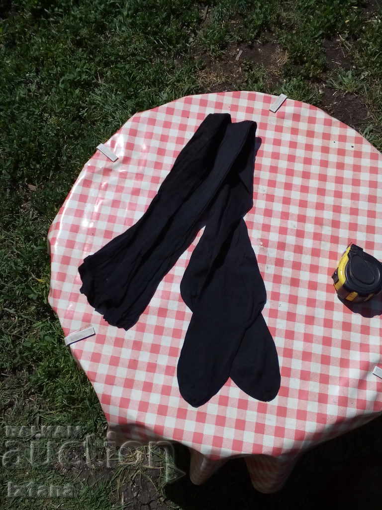 Old ladies' socks with price 10.00 BGN | € 5.11 Old ladies' socks with price 10.00 BGN | € 5.11