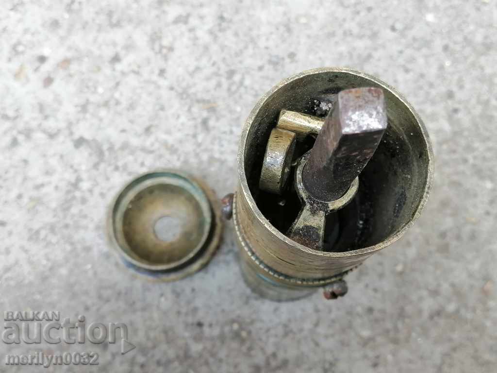 Livrarea Old Spice moara otomane, moara