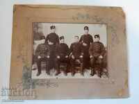 Photo cardboard photography Princely soldiers