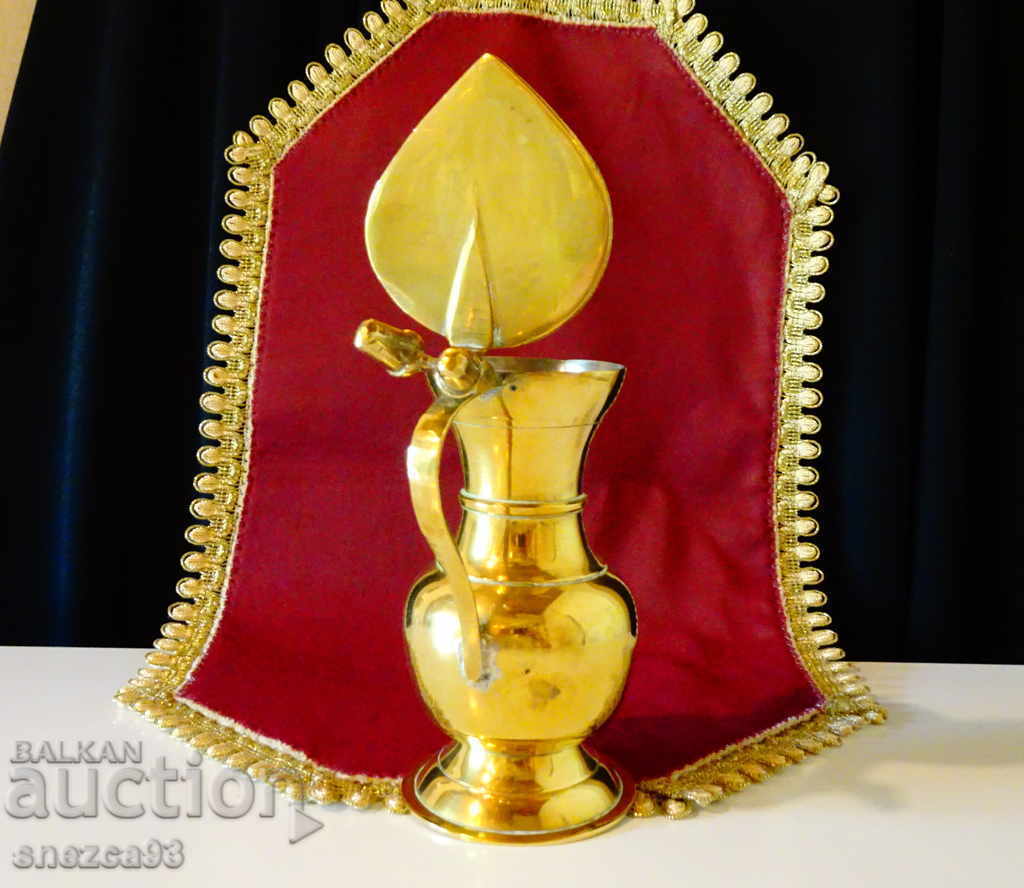 Auction  Bronze jug, mug with acorns 250 ml.