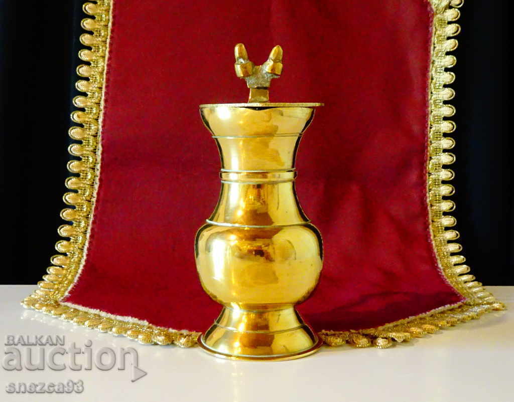 Bronze mug with lid, jug with lid, acorns with price 18.00 BGN | € 9.20 Bronze mug with lid, jug with lid, acorns with price 18.00 BGN | € 9.20