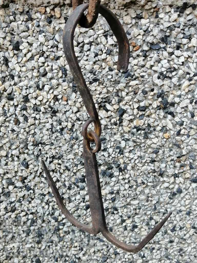 Antique wrought iron hook, double wrought iron hook - 6 Antique wrought iron hook, double wrought iron hook - 6