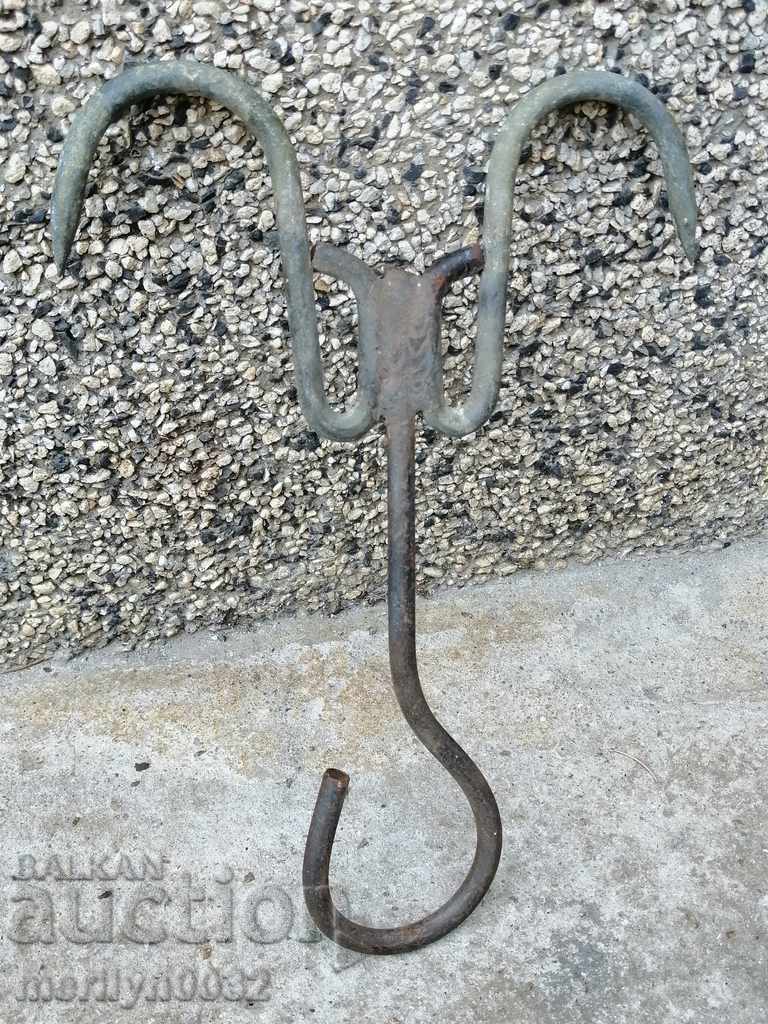 Antique wrought iron hook, double wrought iron hook - 6 Antique wrought iron hook, double wrought iron hook - 6