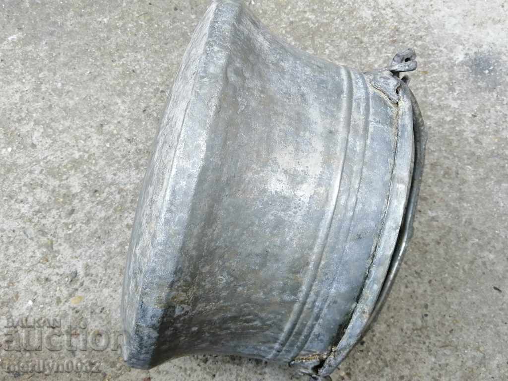 Tin boned, boiler, baker, copper pot - 6 Tin boned, boiler, baker, copper pot - 6